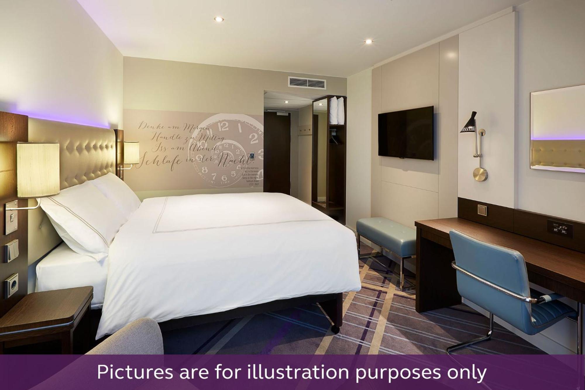 Premier Inn Koeln City Centre Esterno foto