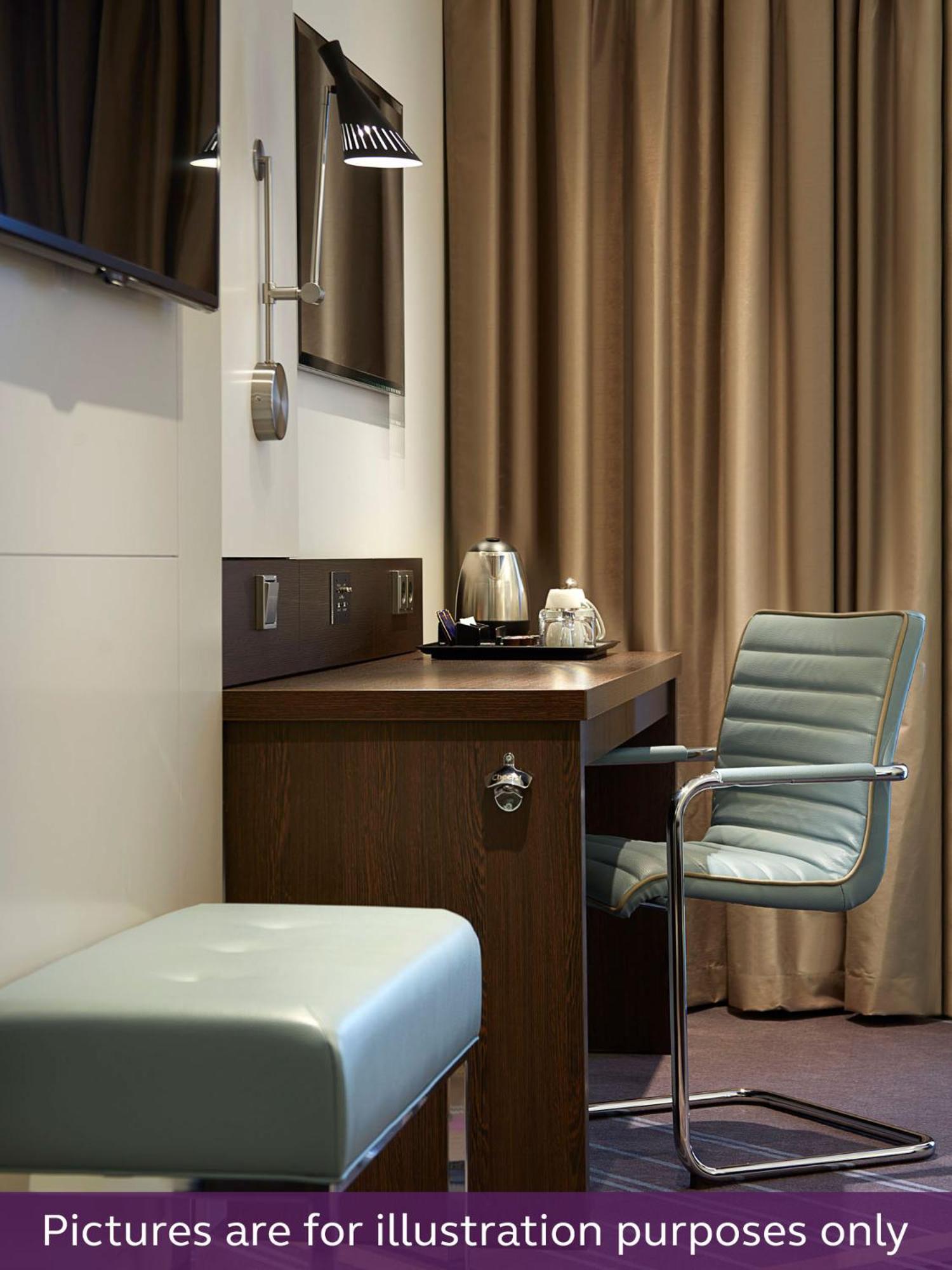 Premier Inn Koeln City Centre Esterno foto
